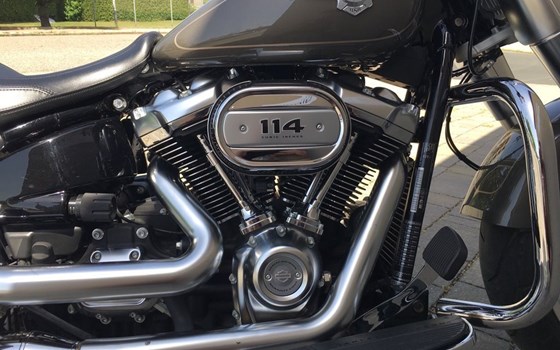 Gebrauchtmotorrad Harley-Davidson Softail Fat Boy 114 FLFBS - Bild 4