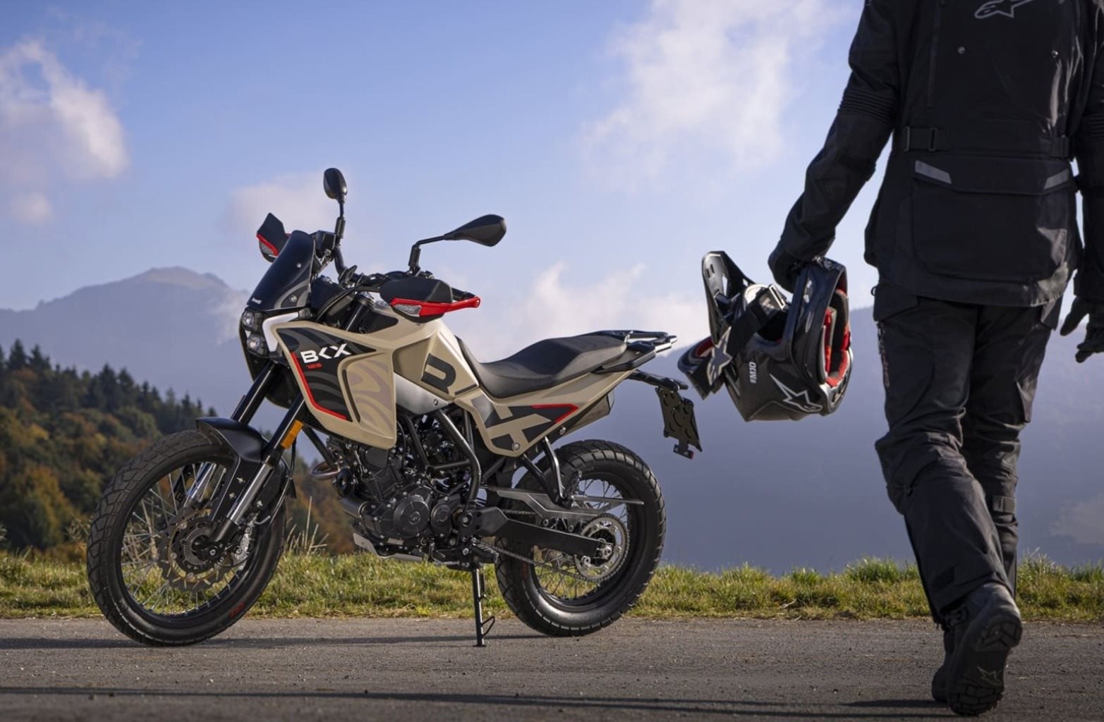 Benelli BKX 125