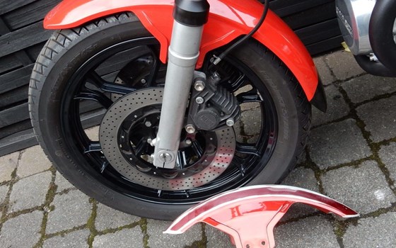Gebrauchtmotorrad Moto Guzzi Le Mans II - Bild 4