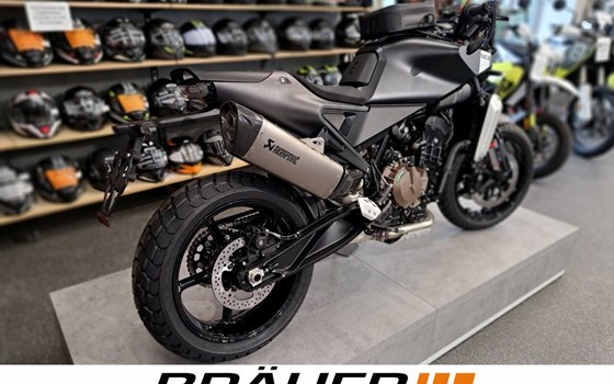 Neufahrzeug Husqvarna Svartpilen 801 - Bild 3