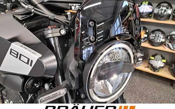 Neufahrzeug Husqvarna Svartpilen 801 - Bild 6