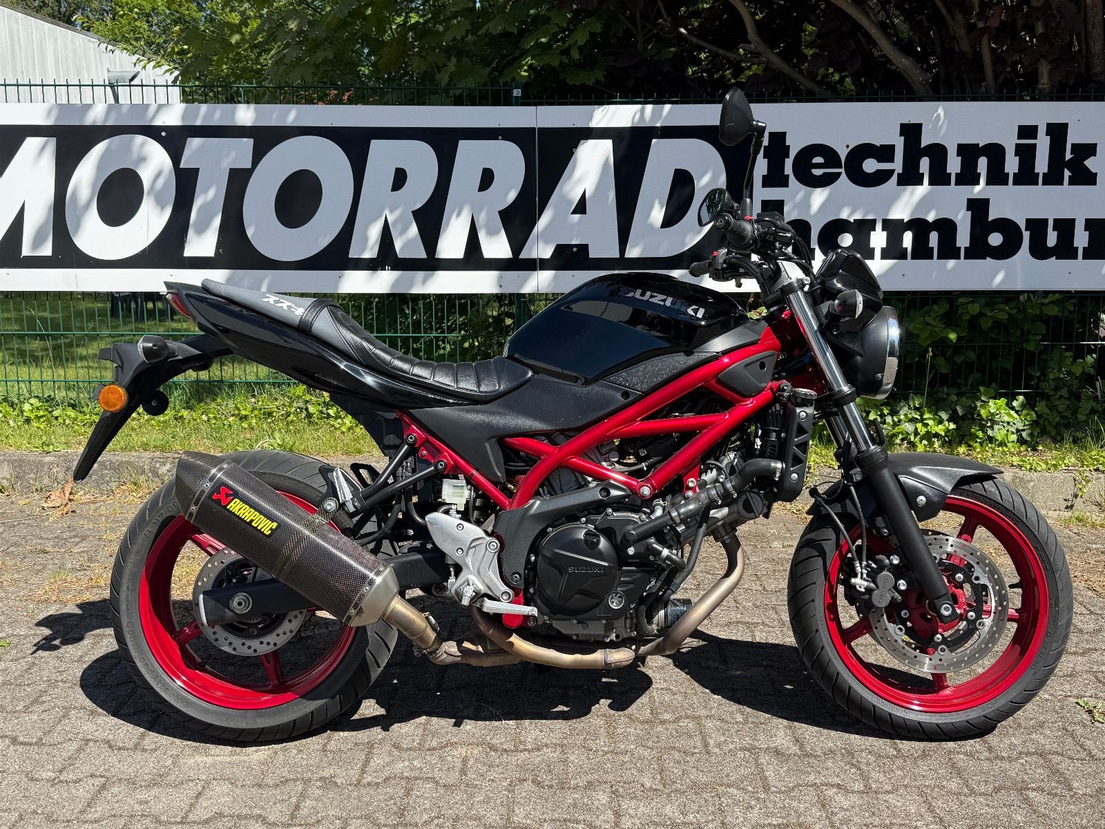 Suzuki SV650