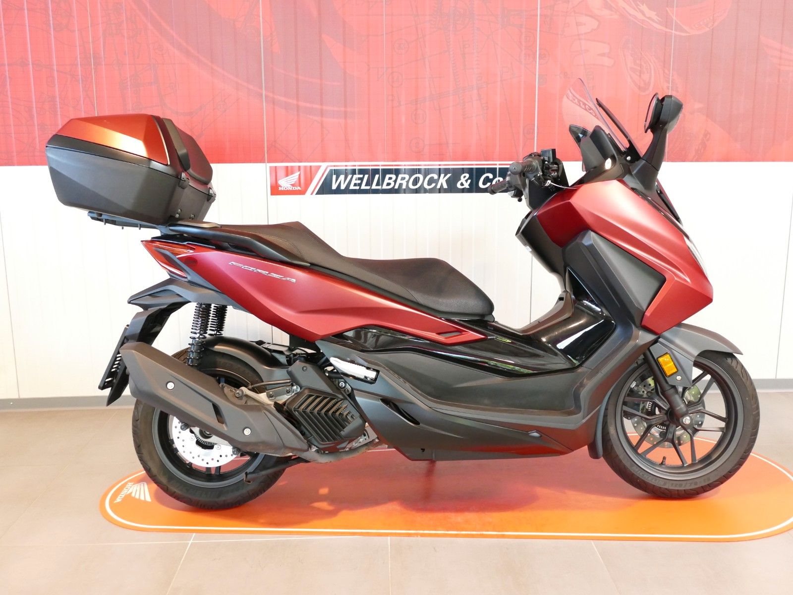 Honda Forza 125