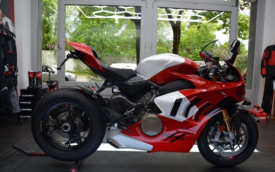 Gebrauchtmotorrad Ducati Panigale V4 R - Bild 2