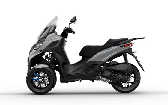 Neufahrzeug Piaggio MP3 300 Sport - Bild 8