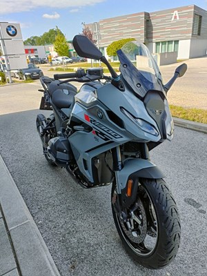 BMW R 1300 RS (Brooklyngrau metallic) - Bild 4