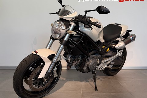 Top 5 grosse Bikes fuer kurze Beine