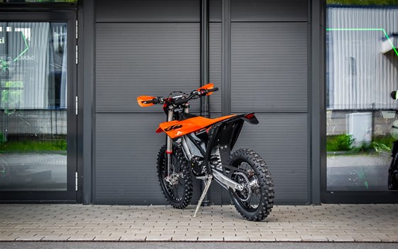 Neufahrzeug KTM Freeride E - Bild 3