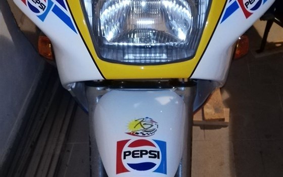 Gebrauchtmotorrad Suzuki RGV 250 - Bild 5