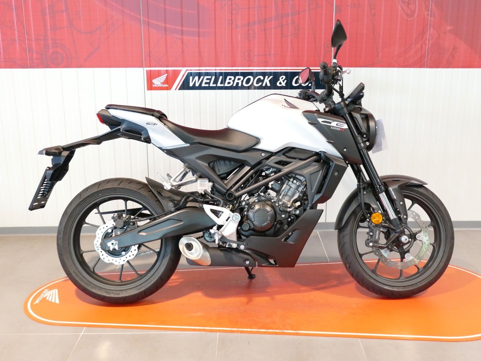 Honda CB125R