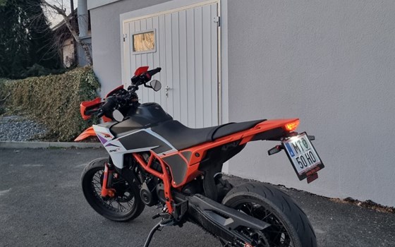 Gebrauchtmotorrad KTM 390 SMC R - Bild 3