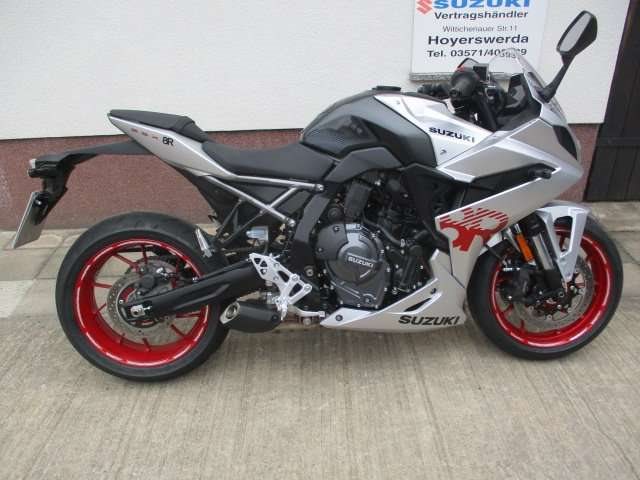 Suzuki GSX-8R