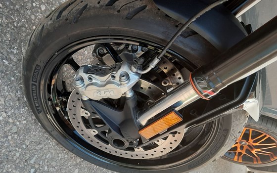 Gebrauchtmotorrad KTM 790 Duke - Bild 3