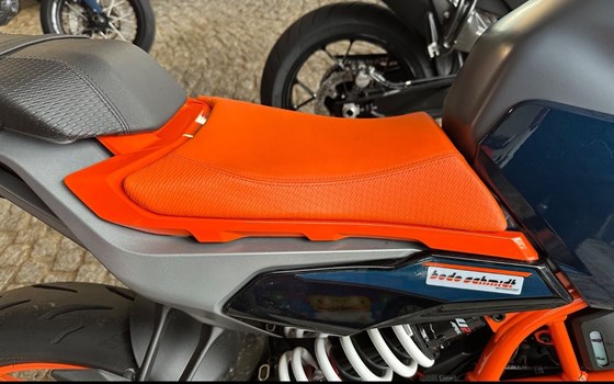 Neufahrzeug KTM 390 Duke - Bild 10