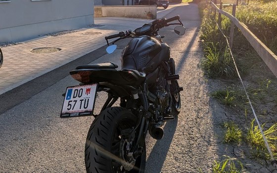 Gebrauchtmotorrad Yamaha MT-07 - Bild 3
