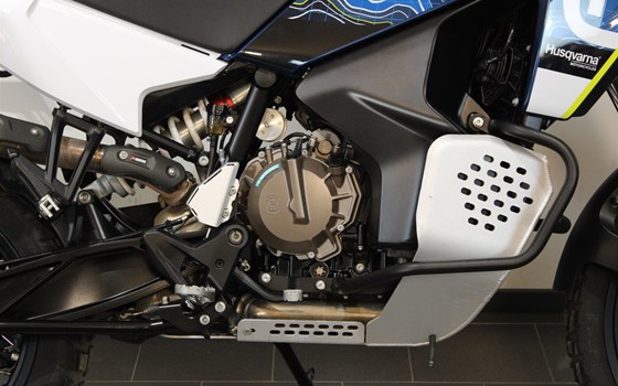 Gebrauchtmotorrad Husqvarna Norden 901 Expedition - Bild 9