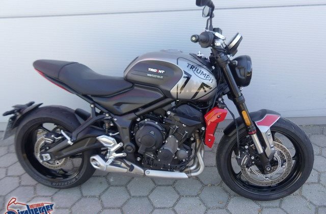Triumph Trident 660