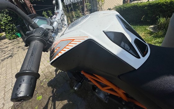Gebrauchtmotorrad KTM 390 Duke - Bild 12