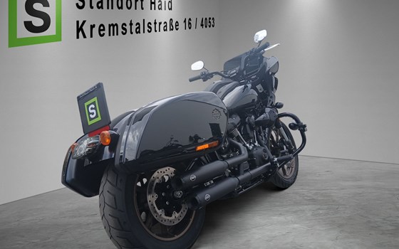 Gebrauchtmotorrad Harley-Davidson Softail Low Rider ST - Bild 5