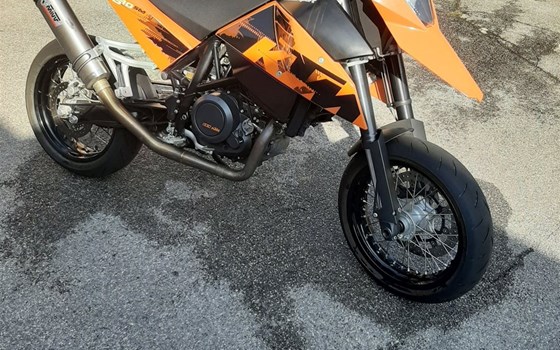 Gebrauchtmotorrad KTM 690 Supermoto - Bild 1