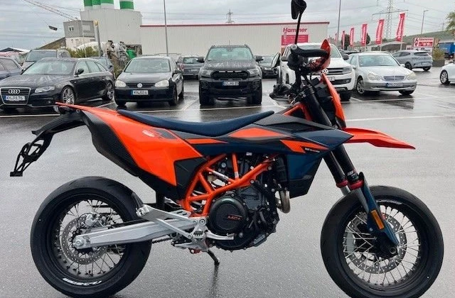 KTM 690 SMC R