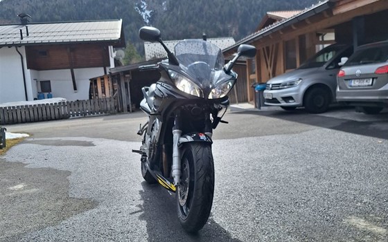 Gebrauchtmotorrad Yamaha FZ6 Fazer - Bild 1