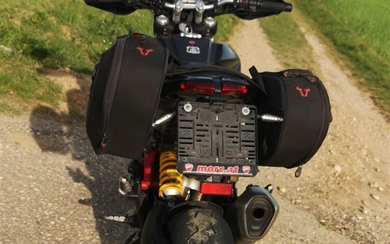 Gebrauchtmotorrad Ducati Hypermotard 821 - Bild 4