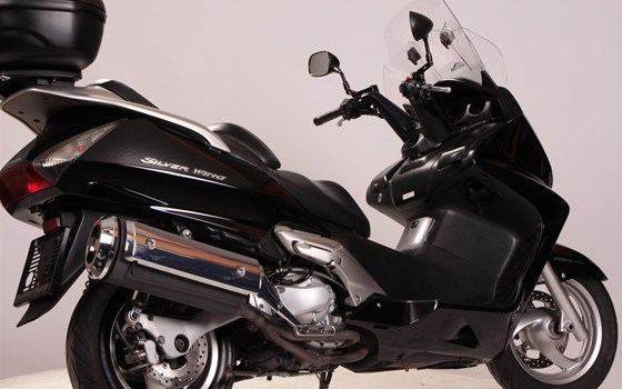 Gebrauchtmotorrad Honda Silver Wing 600 - Bild 4