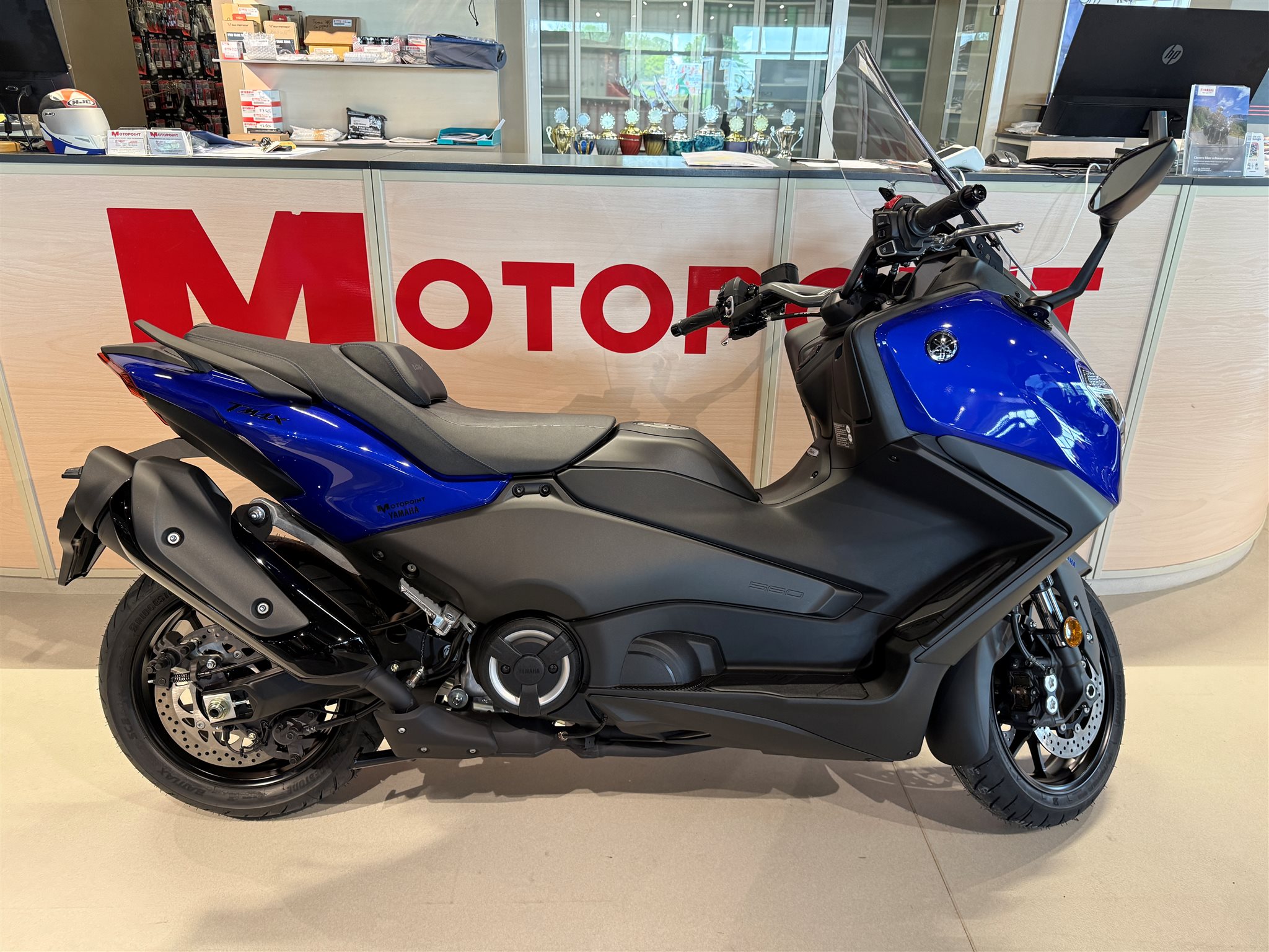 Yamaha TMAX 560