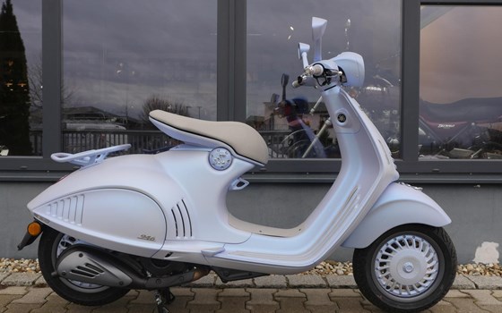 Neufahrzeug Vespa 946 Snake - Bild 1