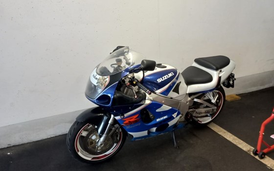 Gebrauchtmotorrad Suzuki GSX-R 750 - Bild 1