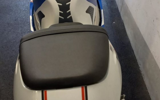 Gebrauchtmotorrad Suzuki GSX-R 750 - Bild 14