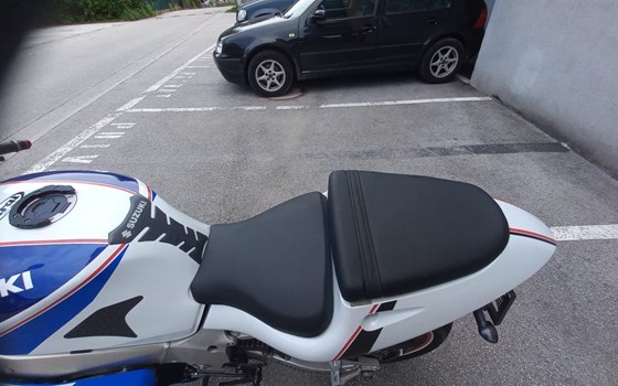 Gebrauchtmotorrad Suzuki GSX-R 750 - Bild 8