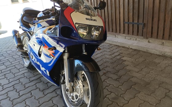 Gebrauchtmotorrad Suzuki GSX-R 600 - Bild 1
