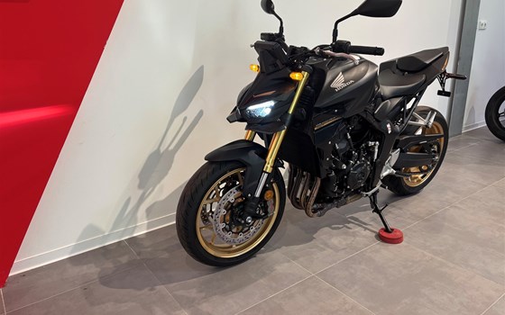Gebrauchtmotorrad Honda CB1000 Hornet SP - Bild 12