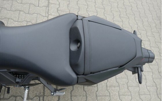 Gebrauchtmotorrad Yamaha MT-09 - Bild 17