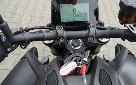 Gebrauchtmotorrad Yamaha MT-09 - Bild 20