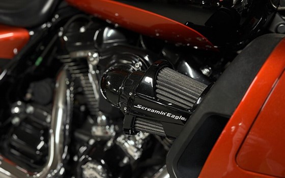 Gebrauchtmotorrad Harley-Davidson Street Glide FLHX - Bild 5