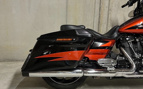 Gebrauchtmotorrad Harley-Davidson Street Glide FLHX - Bild 7