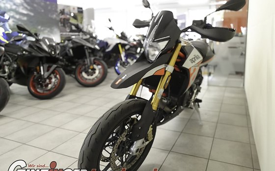 Gebrauchtmotorrad Aprilia Dorsoduro 900 - Bild 10