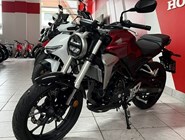 Honda CB300R