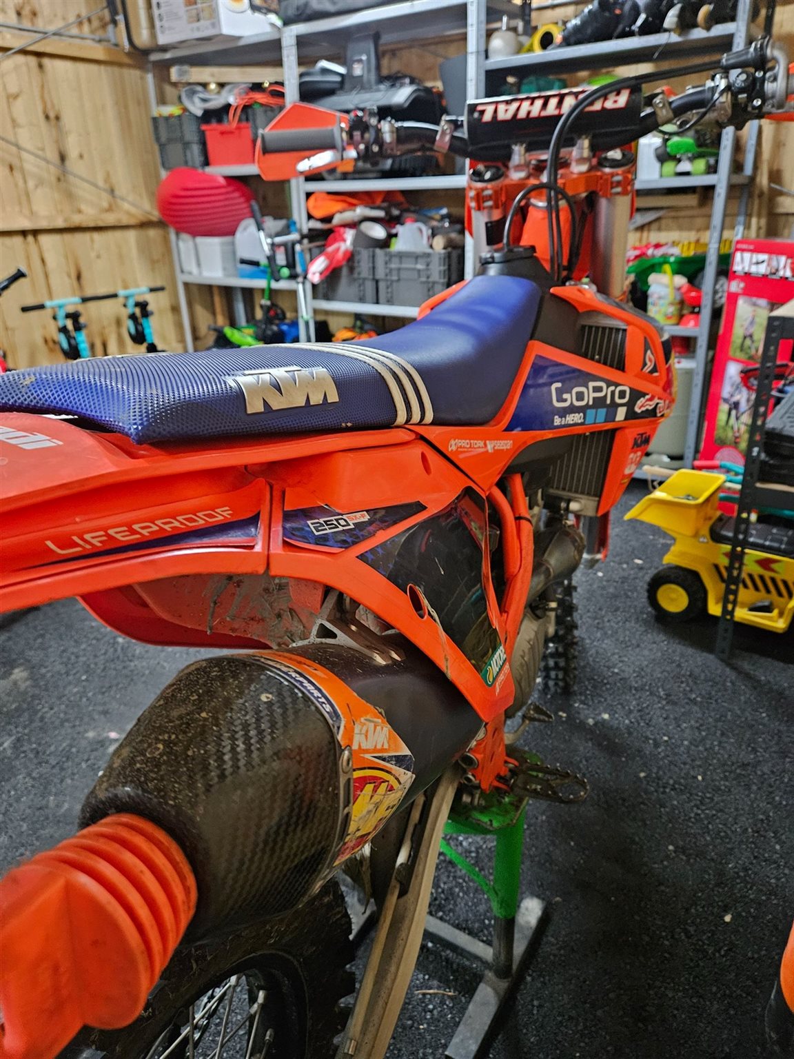 Gebrauchte KTM 250 SX-F Factory Edition, EZ: 2016, 91 km, 3.600,00 EUR