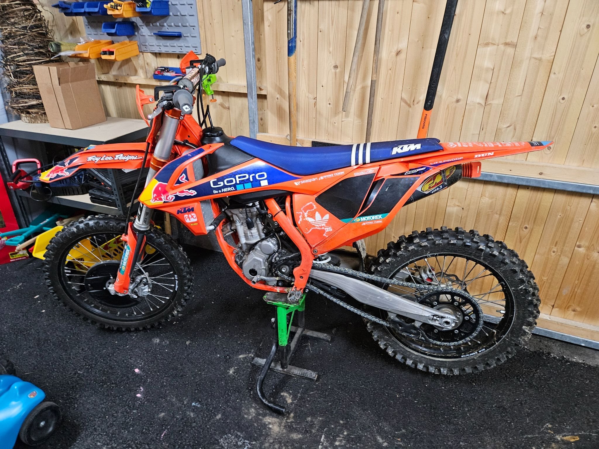 Gebrauchte KTM 250 SX-F Factory Edition, EZ: 2016, 91 km, 3.600,00 EUR