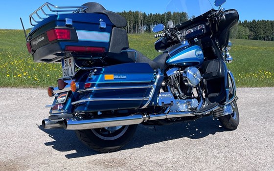 Gebrauchtmotorrad Harley-Davidson Electra Glide Classic FLHTC - Bild 2