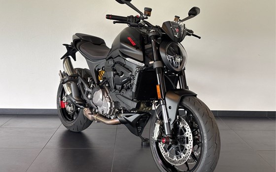 Gebrauchtmotorrad Ducati Monster + - Bild 2