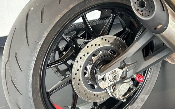 Gebrauchtmotorrad Ducati Monster + - Bild 6