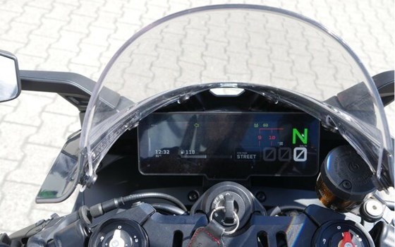 Neufahrzeug KTM 990 RC R - Bild 14