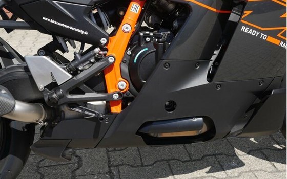 Neufahrzeug KTM 990 RC R - Bild 6