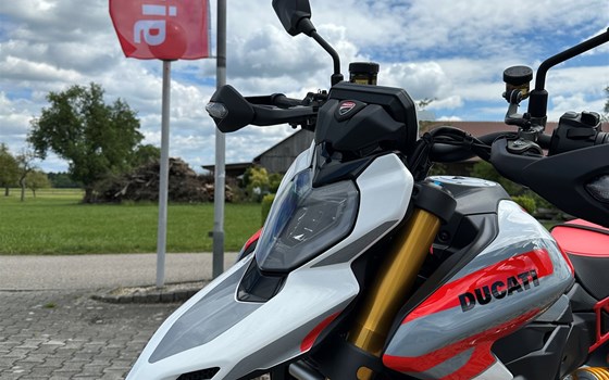 Neufahrzeug Ducati Hypermotard V2 SP - Bild 4