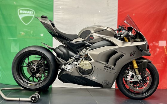 Gebrauchtmotorrad Ducati Panigale V4 S - Bild 3